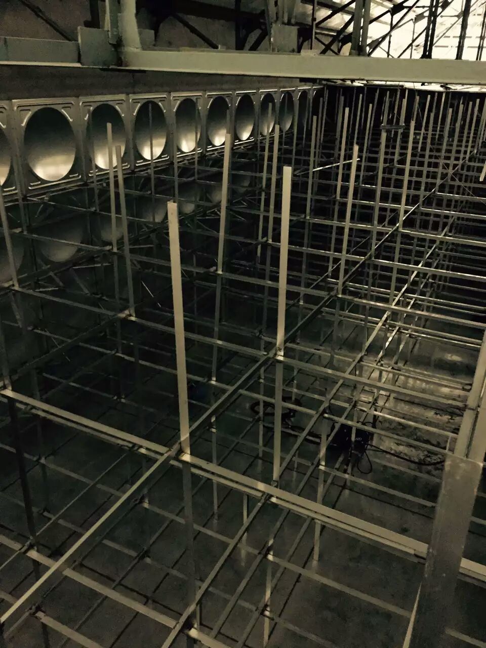 �����I���P�ˮ�乫˾